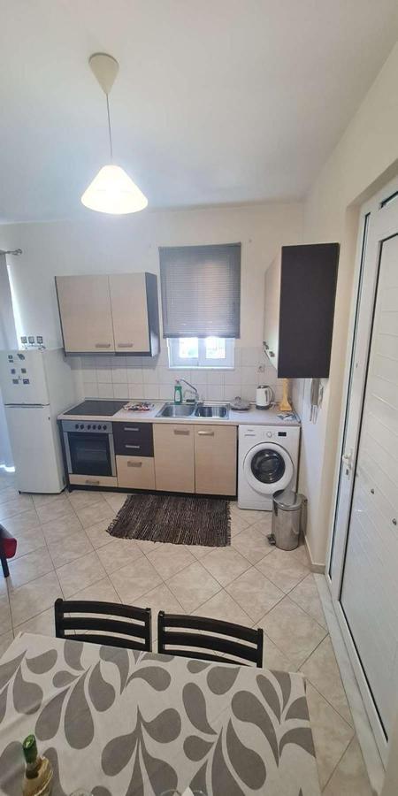 קרמסטי Retas Apartment מראה חיצוני תמונה